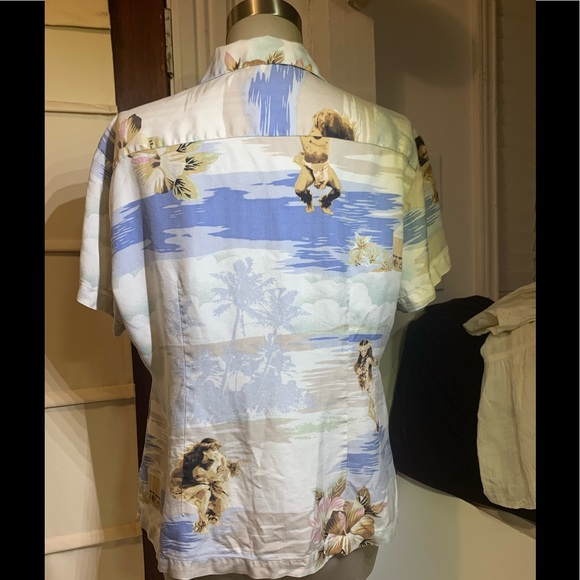 Hilo Hattie small button down shirt - Picture 4 of 6